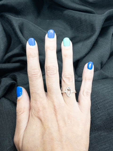Sterling Clit Ring, Silver Vulva Ring, Clitoris Ring, Sterling Feminine Midi Ring