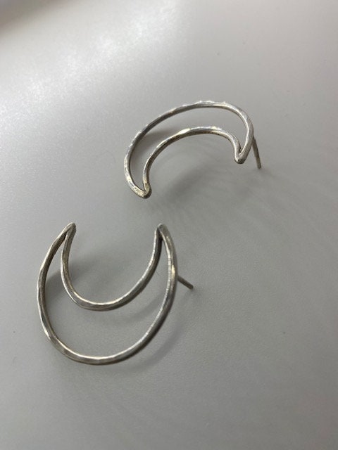 Small Sterling Moon Earrings - Silver Crescent Moon Earrings - 80's Moon Earrings - Witchy Moon Earrings - Crescent Moon Statement Earrings